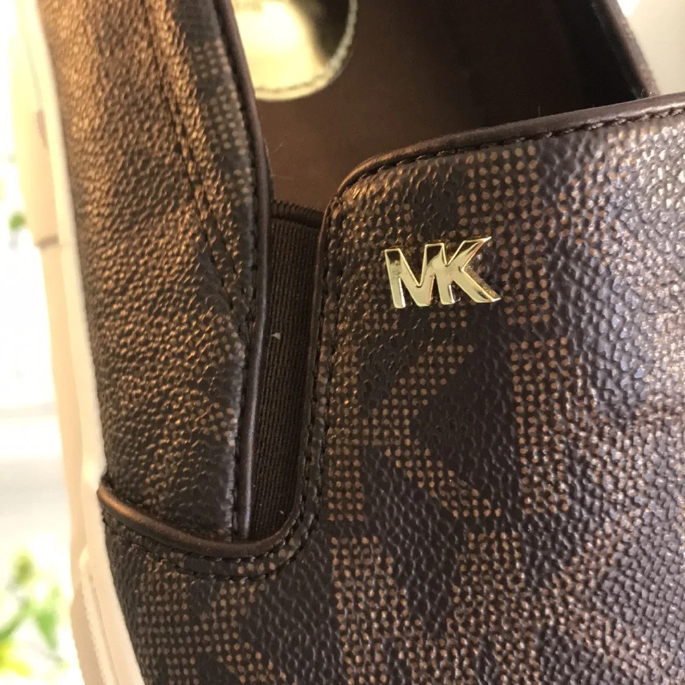 NIB Michael kors gorgeous loafers